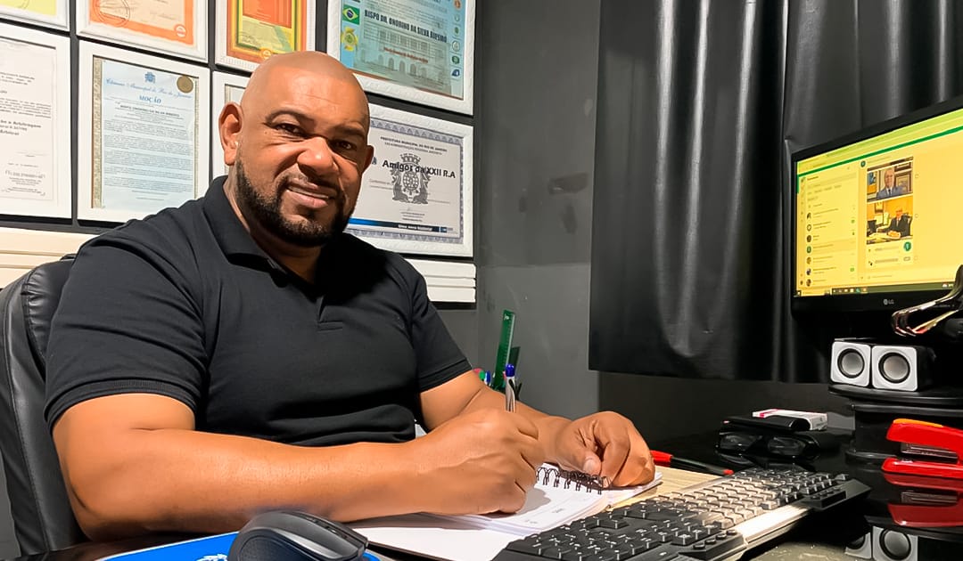 Entrevista Exclusiva com Bispo Silva_ A Alma, História e Futuro da EXPOSOCIAL Banner Exponews